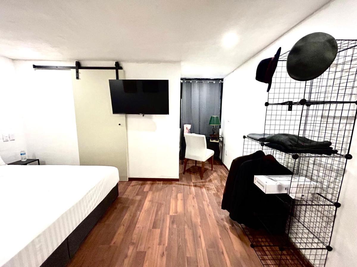 Lindas Suites Eugenio Sue Mexiko-Stadt Exterior foto